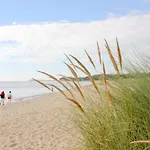Strandhaus Moenchgut 16 Mit Sauna- Und Schwimmbadnutzung Im Ahoi Sellin Appartement Lobbe