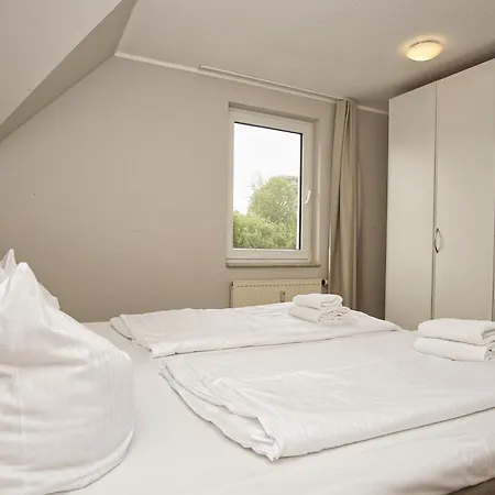 Strandhaus Moenchgut Ferienwohnung 16 Mit Sauna- Und Schwimmbadnutzung Im Ahoi Sellin لوبه